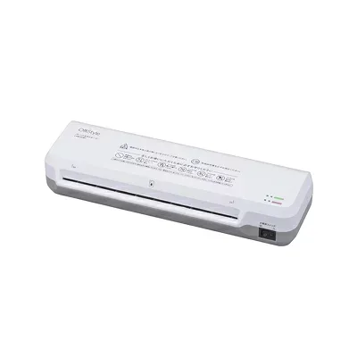オーム電機 シンプルラミネーター(A4対応/100ミクロンフィルム専用/2本ローラー/380W/ホワイト) 4971275056671