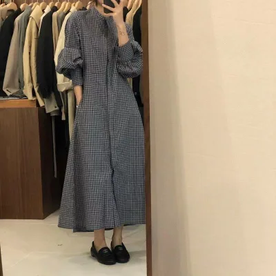 ワンピース シャツ ロングワンピ レディース 送料無料 チェック マキシ丈 長袖 バルーンスリーブ ノーカラー スタンドカラー Aライン おしゃれ カジュアル ナチュラル ガーリー レトロ シンプル 体型カバー ゆったり 黒 ブラック 秋 冬