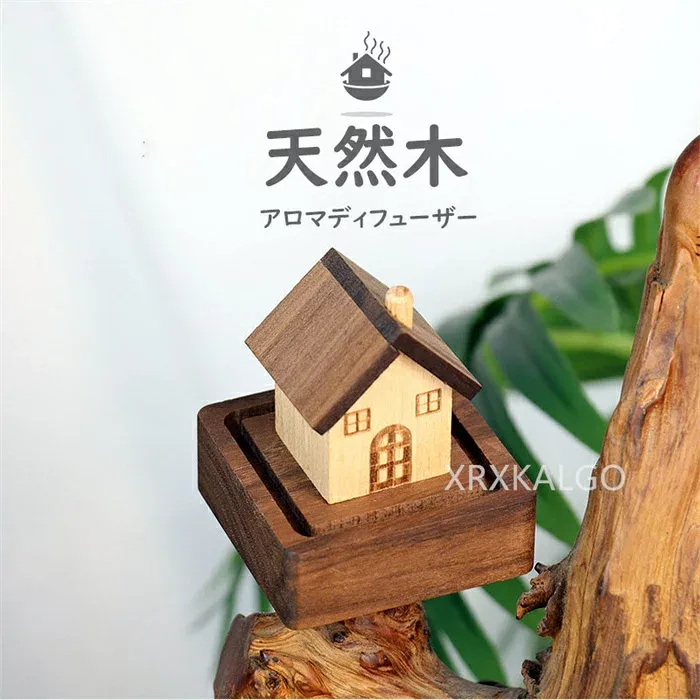 【SALE10%OFF】天然木あろま ディフューザー 大サイズ 木製 ハウス型 アロマディフューザー アロマウッド アロマディッシュ アロマ ギフト プレゼント アロマオイル エッセンシャルオイル 高級感 装飾 カーアクセサリー 消臭 オシャレ 香り インテリア 軽量 面白 可愛い