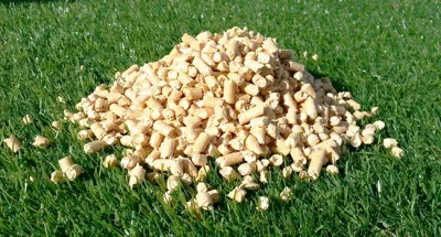 木質ペレット 22kg 猫砂 ホワイトペレット お買い得 20kgより2kg多い22kgで販売中 ペレット 木質 燃料 猫砂 ネコ砂 木質ペレット 猫トイレ トイレ砂 ストーブ