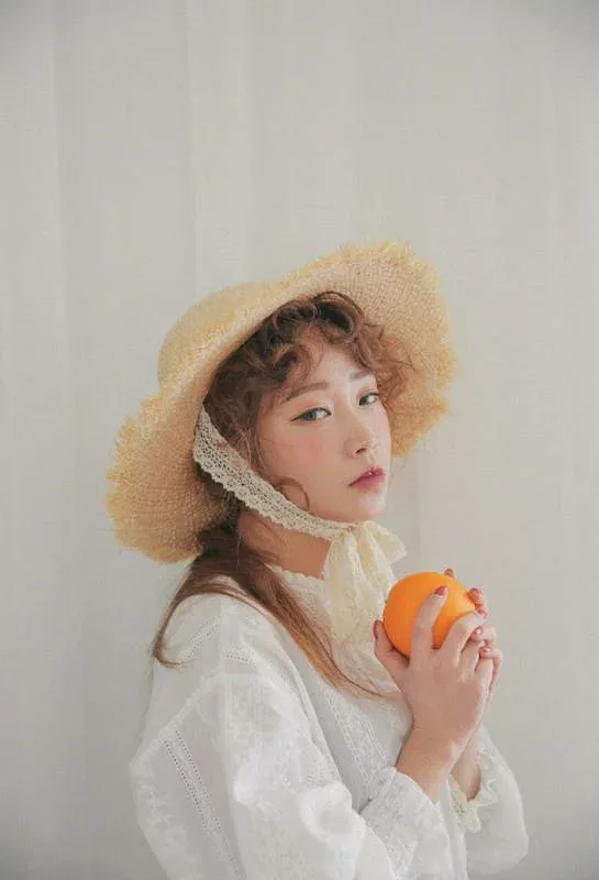 麦わら帽子 レディース ハット 日よけ 春夏 ビーチ レース リボン つば広 旅行 韓国 おしゃれ 調節可能