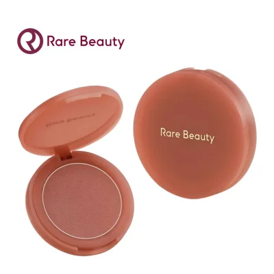 Rare Beauty レアビューティー by Selena Gomez Rare Beauty Soft Pinch Matte Bouncy Blush Worth (true rose) 0.22oz ソフトピンチ マット バウンシー ブラッシュ 色:ワース (トゥールーローズ) セレーナゴメス 【エクスプレス便】
