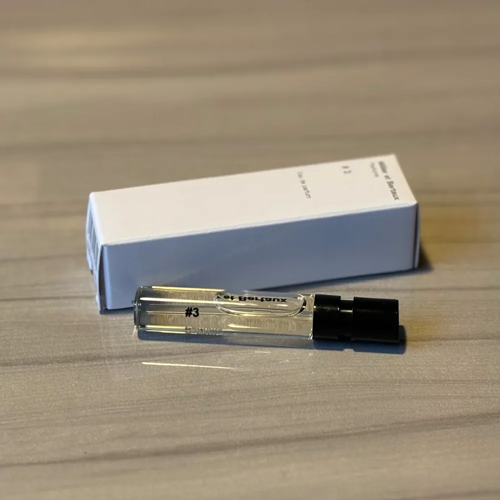 Miller et Bertaux 【オードパルファンお試しサイズ2ml】 #3 グリーン(ミレー・エ・ベルトー) パルファム 香水【Lothantique/ロタンティック】