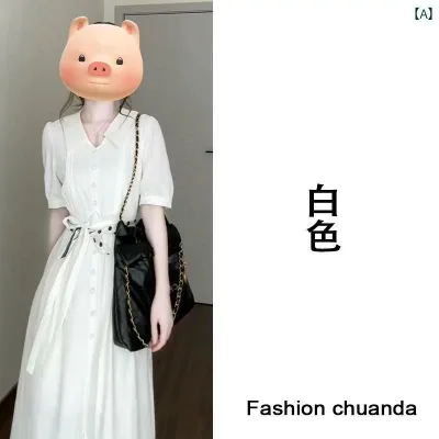 シャツワンピース ショート丈 かわいい 春の レディース向け フレンチ 白い ポロ カラー 半袖 シャツ ワンピース 高級 感が あり ウエストは やや 細身で ロング スカートは 細身です。