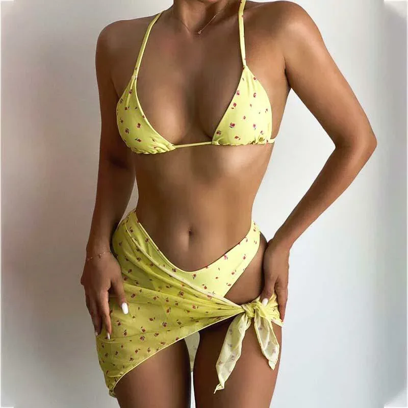 水着 レディース セクシー 欧米風 小花柄 ビキニ 3点セット ストラップ スカート パレオ 胸パッド付き ノンワイヤー ポリエステル キャンディカラー スイミング プール ビーチ リゾート 夏