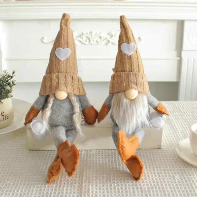 クリスマスオーナメント ニット フェイスレスドール ぶら下がり人形 ポリエステル製 ハートモチーフ かわいい ブラック ブラウン グレー 男性 女性用 モダンデザイン 置き物 室内装飾