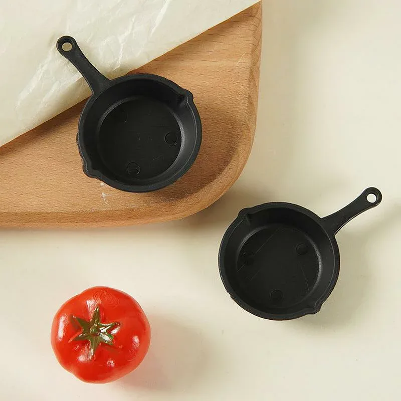 ドールハウス ミニチュア リアル フライパン 模型 食玩用 調理器具 小物 DIY プラスチック製 ディスプレイ用 アクセサリー 撮影小物
