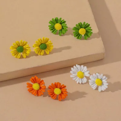 ピアス レディース 小ぶり フラワー モチーフ 金属アレルギー対応 樹脂 プラスチック ホワイト グリーン レトロ調 カジュアル