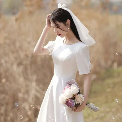 ウェディングドレス レディース ミニ丈 サテン フレンチスタイル シンプル 結婚式 前撮り 発表会 パフスリーブ 白 Aライン 二次会 パーティードレス