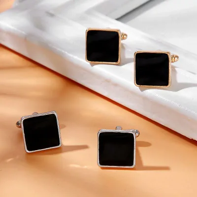 カフス カフスボタン ユニセックス スクエア 正方形 ブラック 焼き付け塗装 合金製 フレンチスタイル ビジネス ワイシャツ フォーマル 結婚式 パーティー シルバー ゴールド