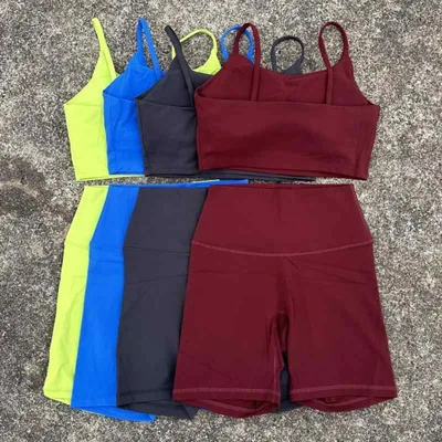 ヨガウェア レディース ブラトップ ショートパンツ 吸汗速乾 伸縮性 ストレッチ パット付き スポーツブラ カップ付き インナー ジム フィットネス ランニング トレーニングウェア