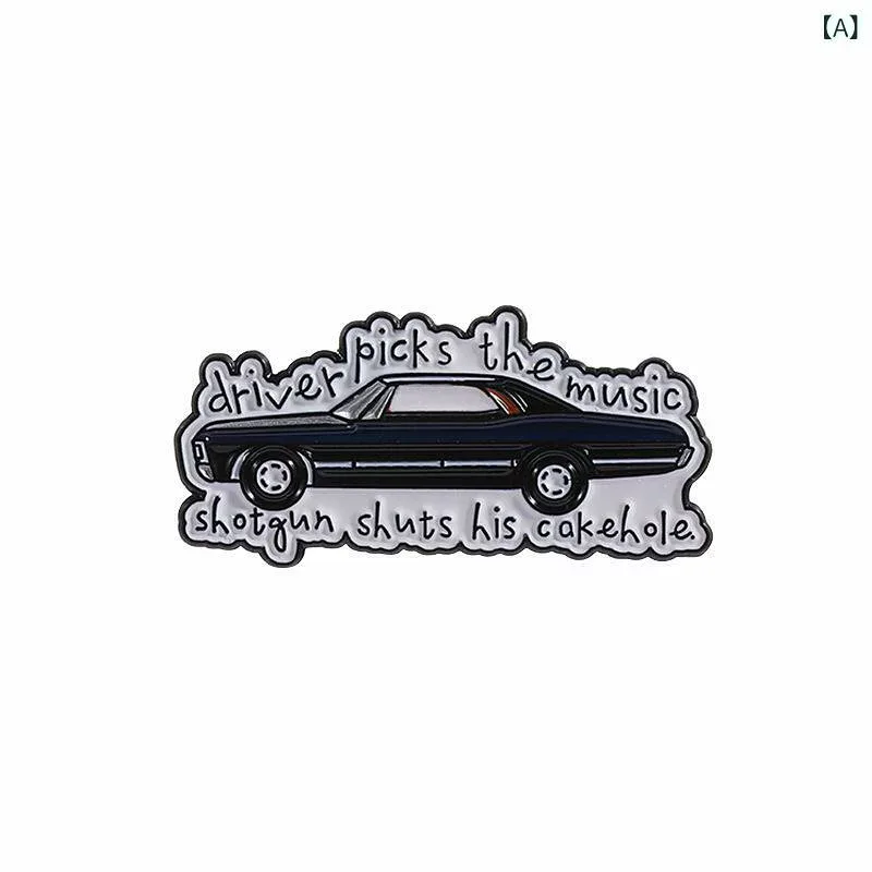 ブローチ 男女兼用 合金 車型 ブラック 落下防止 留め具 アクセサリー 個性的 かわいい ピンバッジ