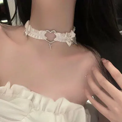 チョーカー レディース ネックレス 薔薇 ローズ 伸縮 デコルテチェーン 十字架 ハート リボン アクセサリー 首輪 ペンダント エレガント パーティー デート