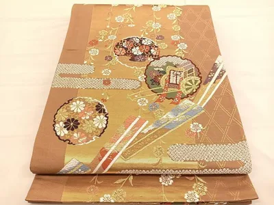 平和屋着物◎六通柄袋帯 唐織 扇雪輪御所車花文 金糸 正絹 逸品 BAAV1779hv