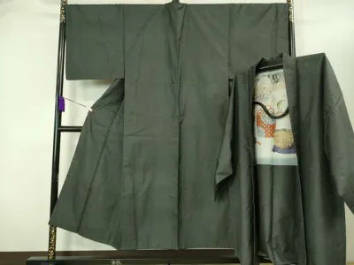 平和屋着物■極上 男性 本場大島紬 アンサンブル キングサイズ 100亀甲 総詰め 長羽織 羽裏・鳥獣戯画 逸品 DZAB2159kh6