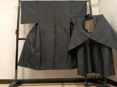 平和屋着物●男性 本場大島紬 アンサンブル 亀甲絣 正絹 逸品 AABH9628ph