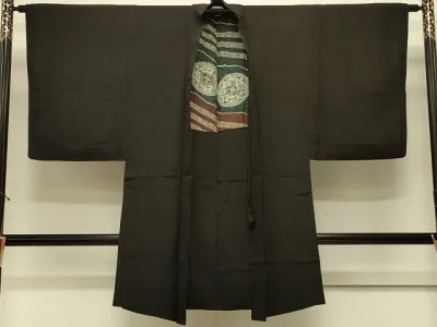 平和屋着物#男性 長羽織 間道 黒地 正絹 逸品 CABL3027in