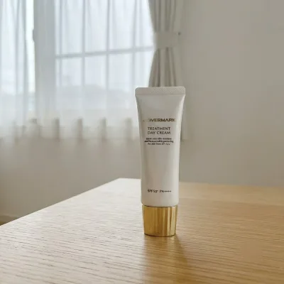 カバーマーク(COVERMARK) トリートメント デイクリーム 50g SPF50+ PA++++ 日焼け止め