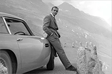 007 ジェームスボンド 映画ポスター 91.5×61cm 木製アートフレーム付 ショーンコネリード