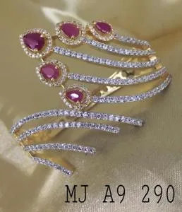 【送料無料】ブレスレット アクセサリ— czデザイナーレッドストーンカフスブレスレットqv72388handmade high quality cz artificial designer red stone cuff bracelet qv72388
