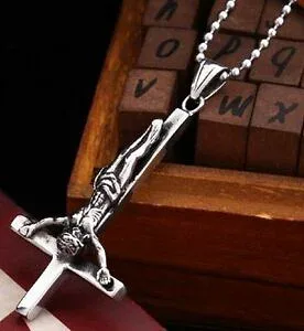 【送料無料】アクセサリー ネックレスークロスチェーンイエスキリストステンレストレーラremolque de acero inoxidable jess cruz anticristo ー cruz bala cadena 60 cmak 11