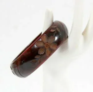 【送料無料】ジュエリー・アクセサリー ブレスレットジョンクアンシアンバケライトアンブレグラヴェbracelet jonc ancien bakelite ambree gravee