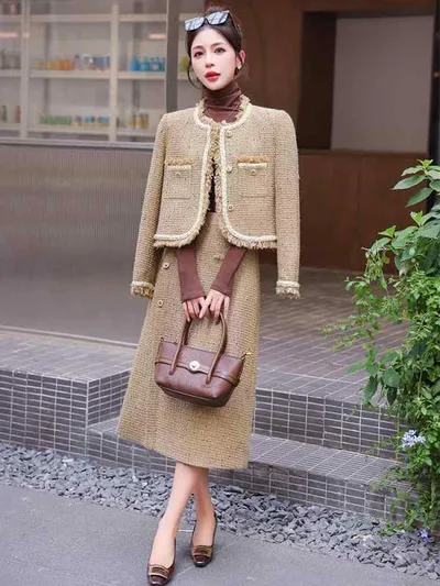 レディース 秋 ツーピース スカートセット 魅惑的 エレガント スタイリッシュ 若見え ファッション 通勤用 普段使い 軽量 伸縮性 ハイウエスト ブラック ピンク系 アイボリー