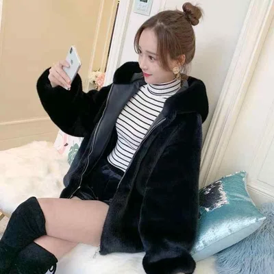 秋冬 レディース 厚手 フード付き フェイクファー モヘア風 ゆったり 短め ジャケット アウター 暖か 防寒 韓国 ストリート ファッション 軽量 伸縮性 吸湿速乾