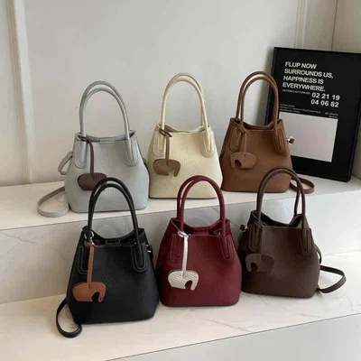 ショルダーバッグ 女性用 バケツ型 韓国 シンプル ライチ革 ユニーク ハンドバッグ 普段使い 肩掛け 鞄 軽量 ファッション