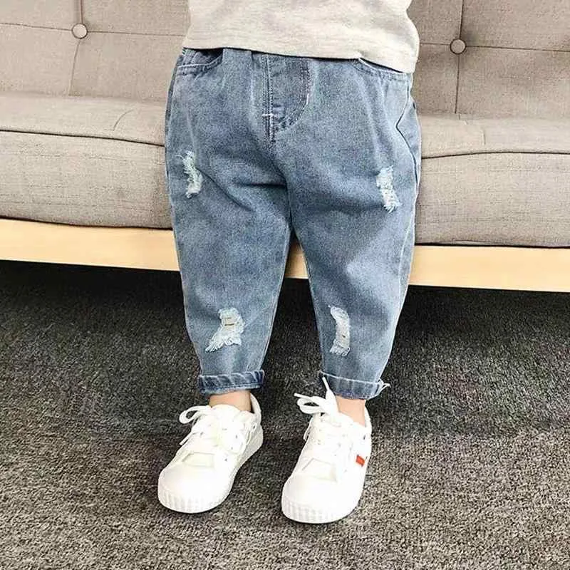子供 ジーンズ 男の子 女の子 キッズ パンツ デニム ボトムス ロングパンツ ジーパン 長パンツ ダメージ加工 ウエストゴム カジュアル ゆったり おしゃれ 1歳 2歳 3歳 4歳 5歳 6歳 7歳 8歳 春 秋