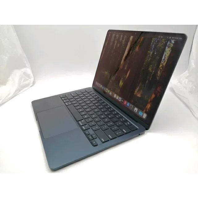【中古】Apple MacBook Air 13インチ CTO (M2,2022) ミッドナイト M2(CPU:8C/GPU:10C)/16G/512G/67W(70W) AC【ECセンター】保証期間1ヶ月【ランクB】