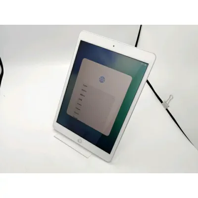 【中古】Apple 【Wi-Fi】 iPad(第8世代/2020) 32GB シルバー MYLA2J/A【秋葉2号】保証期間1ヶ月【ランクB】