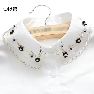 つけ襟 付け襟 レディースビジュー付き 付き襟 花飾り ホワイト 二層襟 蝶刺繍 ブラウスカラー 重ね着風 レイヤード こなれ感 エレガント 大人可愛い オールシーズン 着ぶくれしない