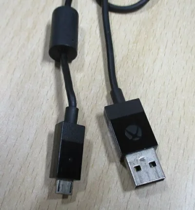 【送料無料】【中古】Xbox One USBケーブル 3.0m