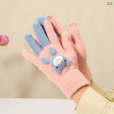 手袋 グローブ レディース くま柄 刺繍 かわいい 女性用 学生 防寒 あったか 厚手 裏起毛 ニット ポリエステル 5本指 スマホ対応 冬用 自転車 バイク 通学 通勤 普段使い