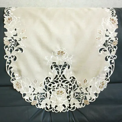 ソファカバー(一人掛け) 約50×80cm ベージュ カットワーク刺繍 アンティーク 上品 インテリア 薔薇ししゅう 撥水加工 洗濯OK【ゆうパケット選択可】【20230201】