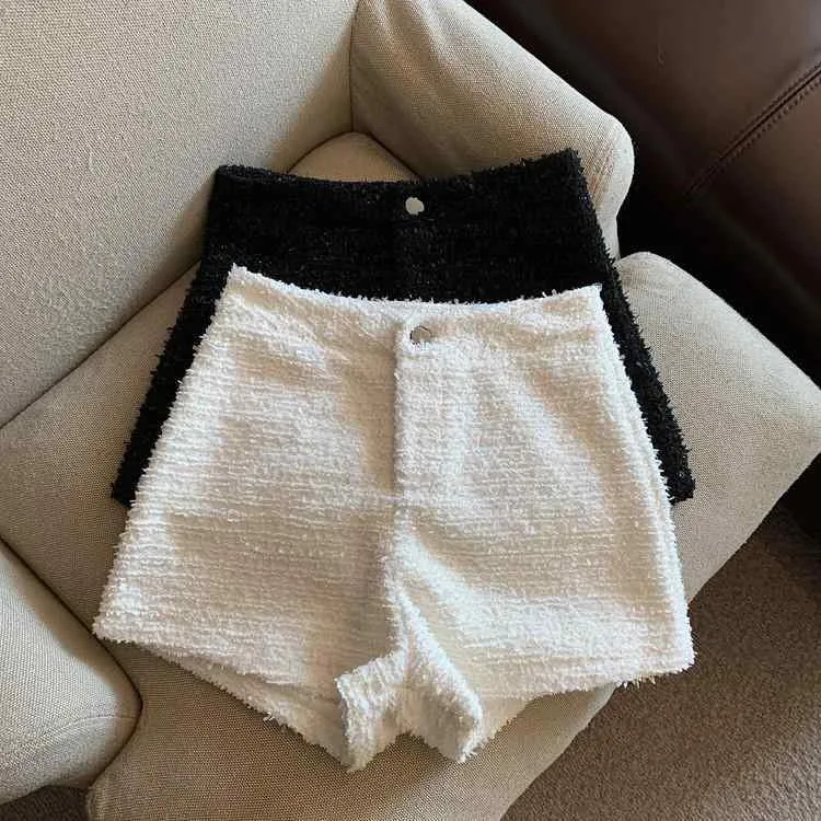 レディース 秋冬 高腰 Aライン ワイドレッグ ショートパンツ 綿 素材 気質 通勤 普段使い 直筒型 中厚 春夏 秋冬 ブラック ホワイト 軽量 伸縮性 吸湿速乾 女性用 靴合わせ ロングブーツ トップス コーデ