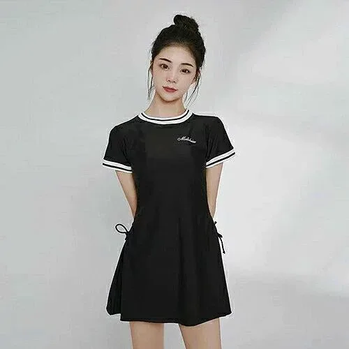 ワンピース 水着 2点セット ショートパンツ 人気の水着 レディース ワンピース オールインワン 可愛い セクシー パッド付き レディース 体型カバー 女性用スイムウェア swimwear 温泉 夏 海 ビーチ 海水浴 スイミング 着痩せ
