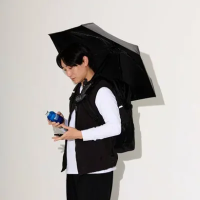 【ハンズフリー】晴雨兼用折りたたみ日傘 ロゴ ワンポイント 無地 遮光 遮熱 UV ユニセックス (グレー)