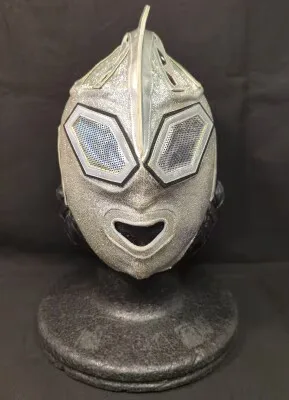 プロレスマスク 【スタルマン(銀ラメ・黒×銀・黒フチ)】タグなし サイン入り