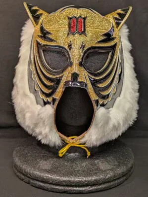 プロレスマスク YN製【初代タイガーマスク(金ラメ×黒フチ)】タグ付き Ⅲマーク
