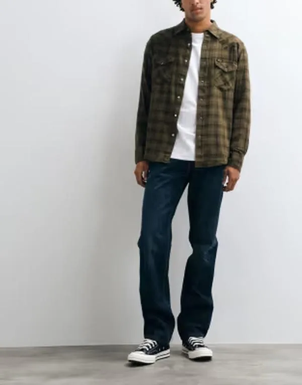 ウィークデイ メンズ ボトムス デニムパンツ ストレート ジーンズ Weekday lowaistraight leg jeans in dark blue wash Bounty Blue ブルー
