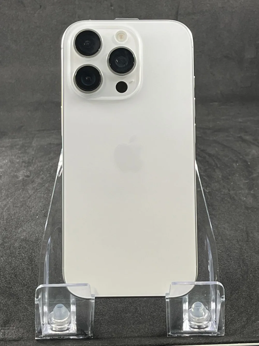iPhone 16 Pro 256GB ホワイトチタニウム|バッテリー新品交換|SIMフリー|動作確認・整備済み