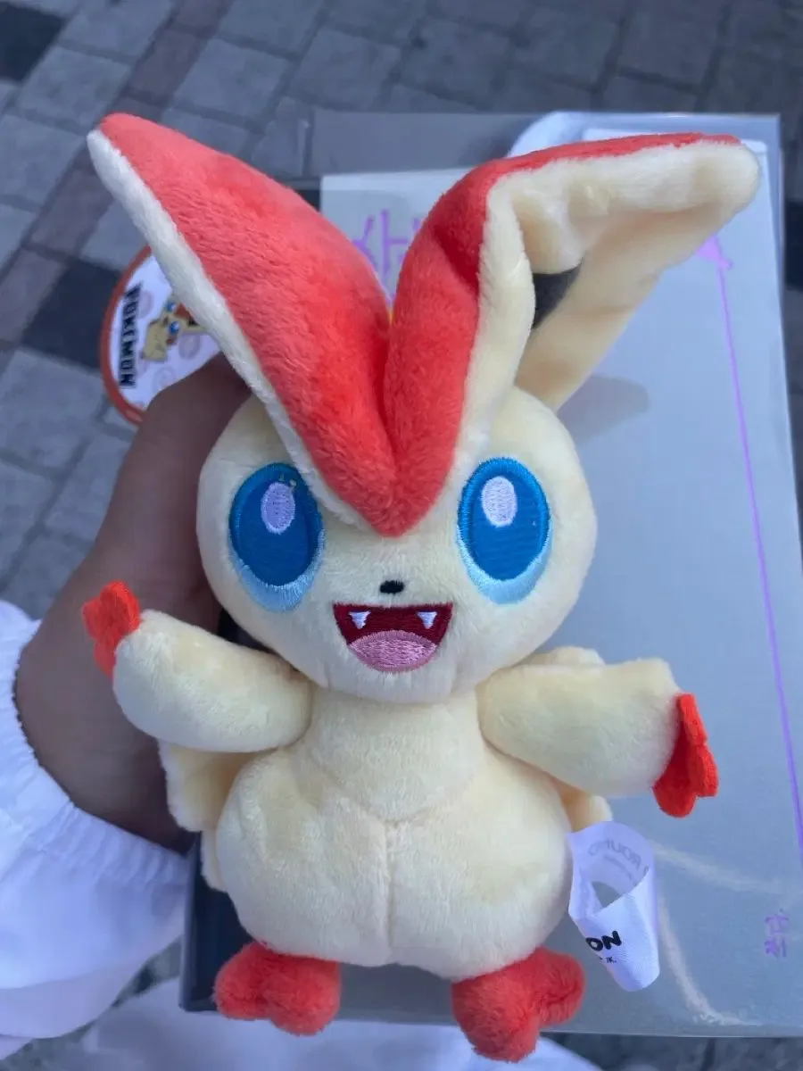 新商品 ポケットモンスター ビクティニ ぬいぐるみ キーホルダー