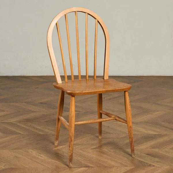 椅子・ソファ イギリス エルム アーコール ERCOL 5本 スポーク バイオリン座面 ストレートレッグ フープバックチェア レア ercol フープバック チェア 椅子 ダイニングチェア 英国 ヴィンテージ 曲木 無垢材 木製 #99327