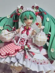 グッドスマイルカンパニー 初音ミク 15周年スケール フィギュア いちごミク