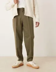 エイソス メンズ ボトムス カジュアルパンツ パンツ ASOS DESIGN oversized tapered dress pants with front pleats Khaki カーキ