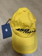 新品 フェラーリ ベースボールキャップ