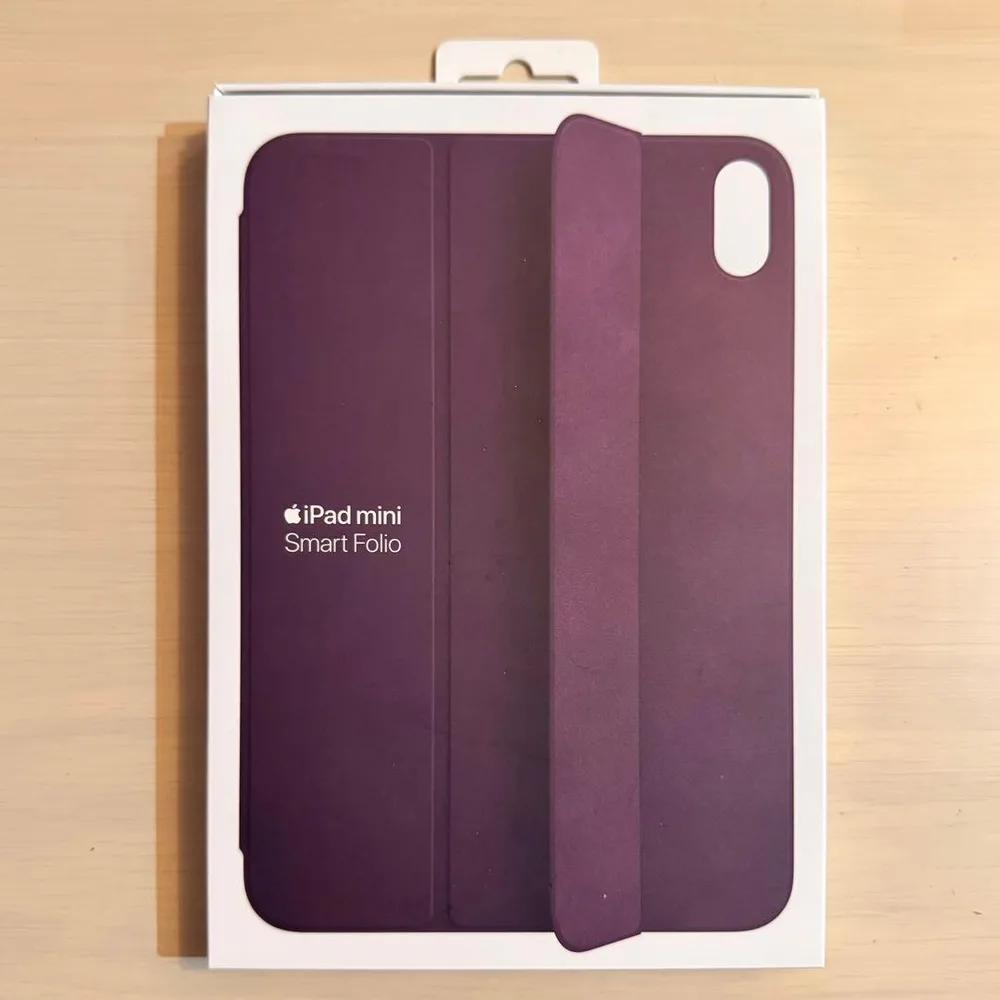 純正 iPad mini 6用 Smart Folio ダークチェリー