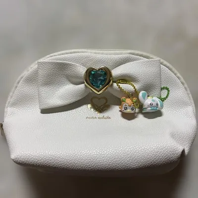 プリキュア 一番くじ A賞 コスチュームビジューポーチ&ぷちきゅあマスコット